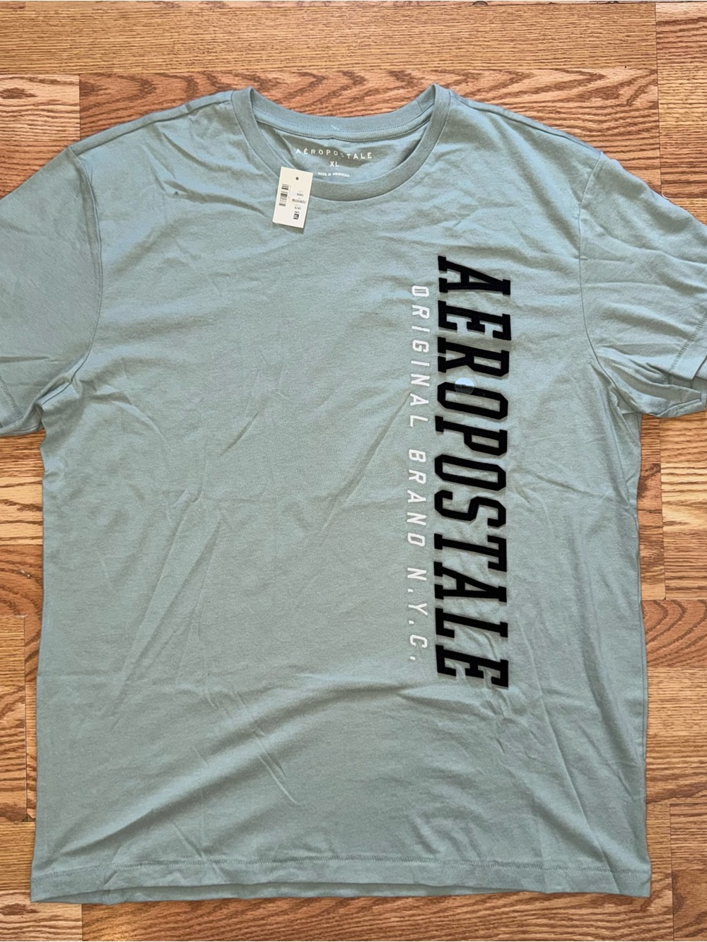 Aeropostale Men's Sage Green Graphic Tee with Black Vertical Logo